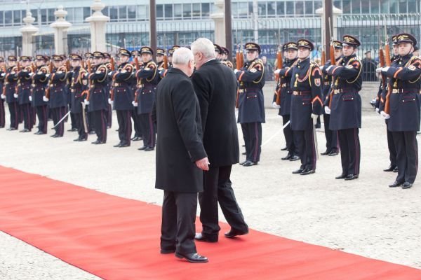 Otočka prezidenta Zemana během návštěvy na Slovensku