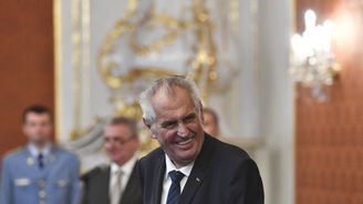 Horšočlověk z Hradu: Zeman jde na ruku spodině společnosti, kde vládne hysterie, nevzdělanost a strach