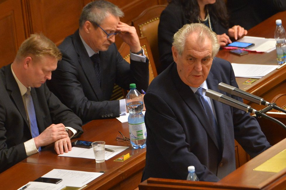 Miloš Zeman ve Sněmovně: Dorazil na projednávání státního rozpočtu (7. 12. 2016).