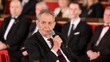 Zeman na Hrad opět nedorazí: „Duté fráze a bytostně cizí lidé,“ řekl Blesku. Na přenos se koukne