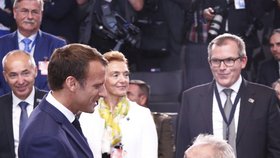 Francouzský prezident Emmanuel Macron se setká i s českým prezidentem Zemanem