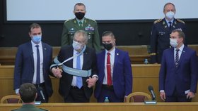 Prezident Miloš Zeman na velitelském shromáždění české armády.