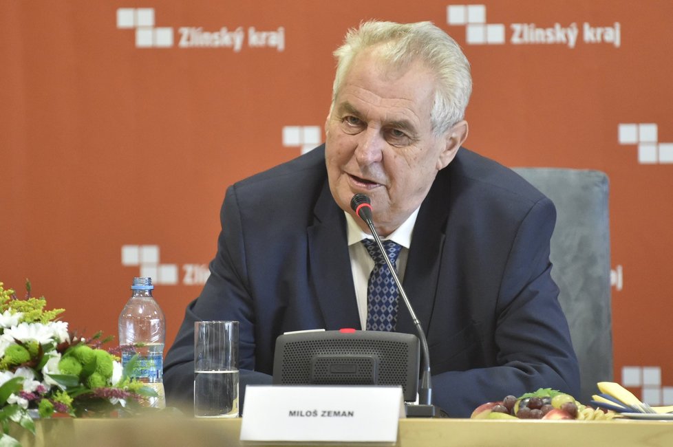 Prezident Zeman ve Zlínském kraji při setkání s krajskými zastupiteli a starosty