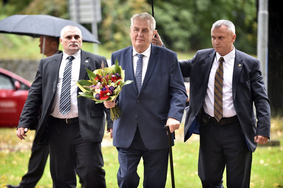 Prezident Miloš Zeman na návštěvě Zlínského kraje (4. 10. 2016)