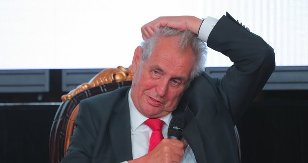 Zeman šil na Žofíně do „idiotů“ a Kalouska. Pro Babiše má dobrou zprávu