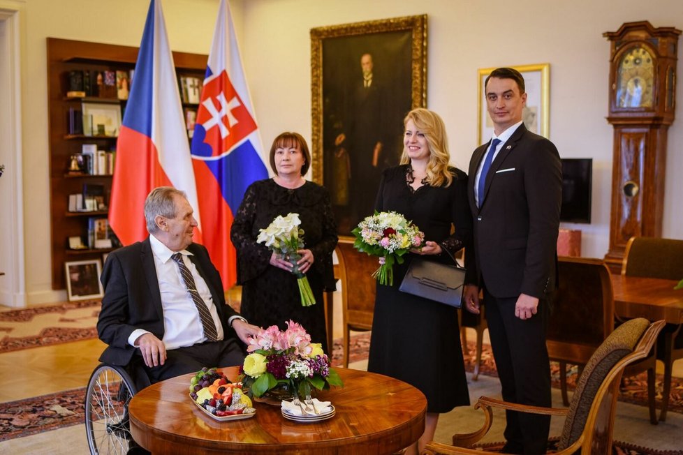 Prezident Miloš Zeman přijal slovenskou prezidentku Zuzanu Čaputovou (27. 5. 2022).