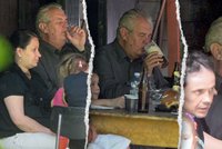 Prezident Zeman konečně vyplul! Posilněn pivem, slivovicí a bábovkou vyrazil na rybník!