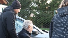 Miloš Zeman po propuštění z nemocnice (10.11.2025)