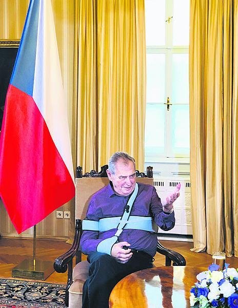 Zeman při rozhovoru pro nedělní Partii.