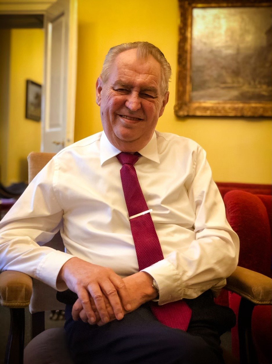 Prezident Miloš Zeman při štědrovečerním přání (24.12.2021)