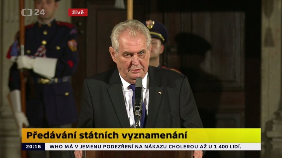 Miloš Zeman při proslovu