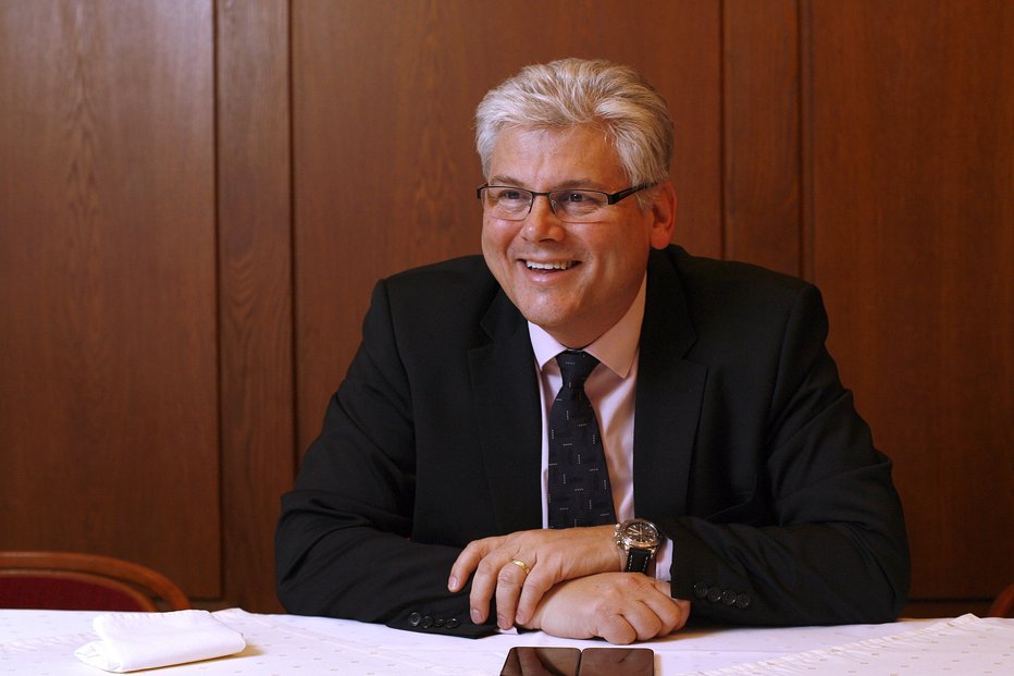 Ministr zdravotnictví Miloslav Ludvík