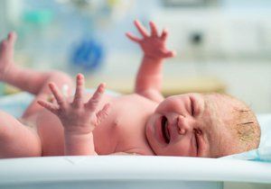 V babyboxu v Brně našli novorozenou holčičku. Dostala jméno Lenka. Ilustrační foto