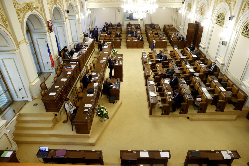 Mimořádná schůze Sněmovny (4. 5. 2022)