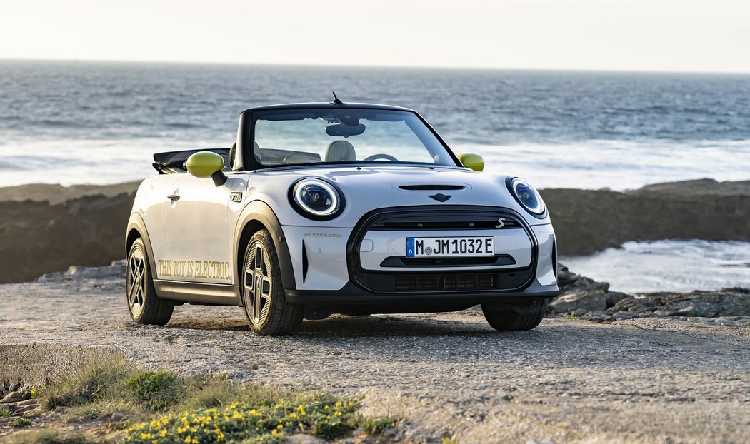 Mini Cooper SE Cabrio One-Off