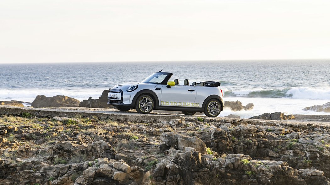 Mini Cooper SE Cabrio One-Off