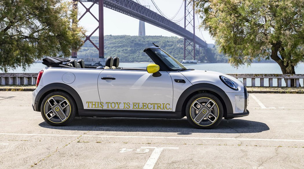 Mini Cooper SE Cabrio One-Off