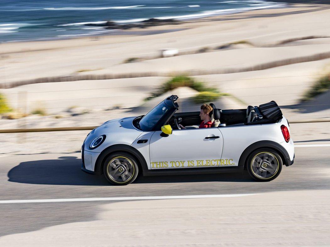 Mini Cooper SE Cabrio One-Off