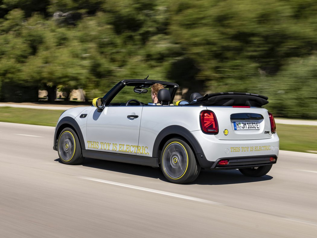 Mini Cooper SE Cabrio One-Off