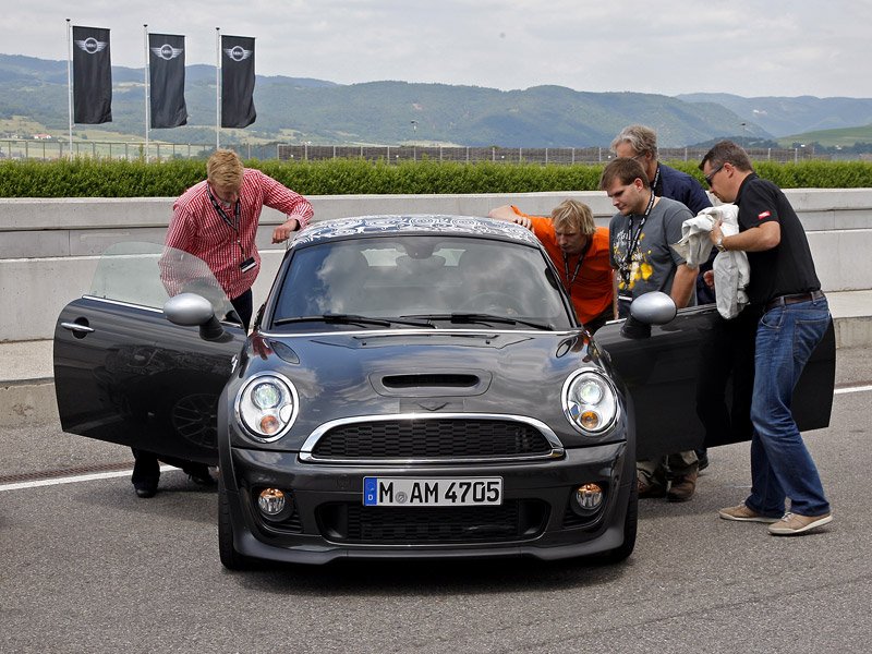 Mini John Cooper Works Coupé