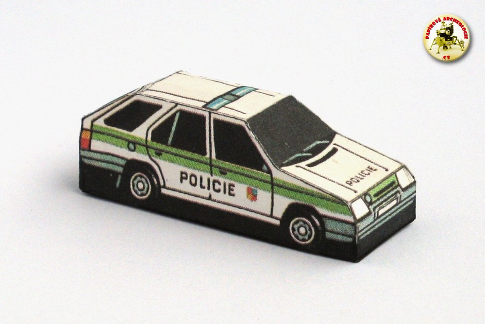 Policejní Škoda Forman z ABC č. 2/37