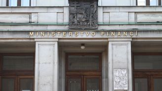 NKÚ: Účetní reforma veřejných financí je krok správným směrem, mezery jsou ve využívání dat