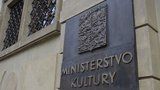 Ministerstvo kultury pohořelo: Kontroloři našli v účtech chyby za 1,6 miliardy