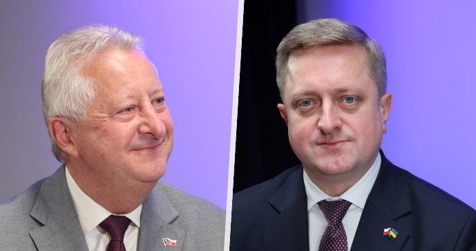 Ministr obrany Zůna se sešel s ukrajinským velvyslancem Zvaryčem. O setkáních mlčí