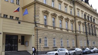 Ministerstvo spravedlnosti čelí exekuci za desítky milionů korun