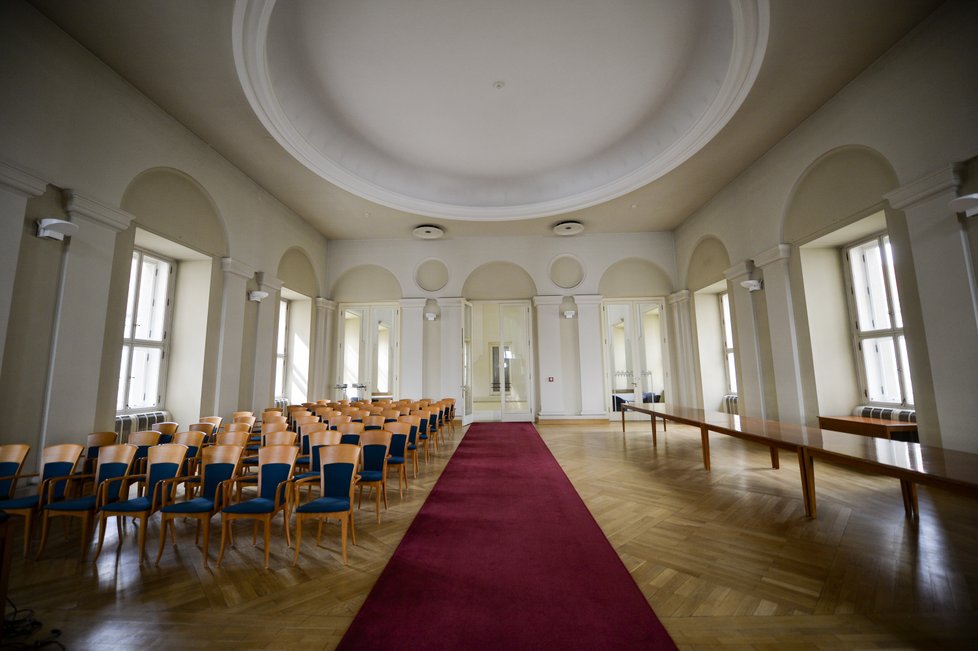Černínský palác je od první světové války sídlem ministerstva zahraničí.