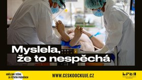 Ministerstvo zdravotnictví zahájilo novou informační kampaň. K očkování proti covidu-19 vyzývá pomocí reálných fotografií z nemocnic (9. 11. 2021)