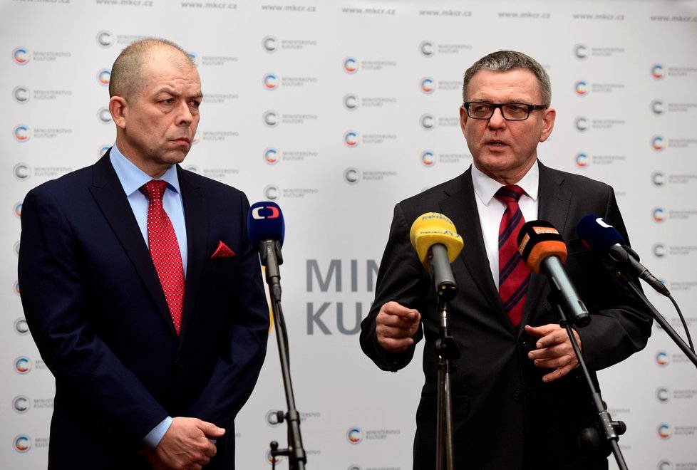 Ministr kultury Lubomír Zaorálek 24.2.2020 představil nového ředitele Památníku Lidice Eduarda Stehlíka.
