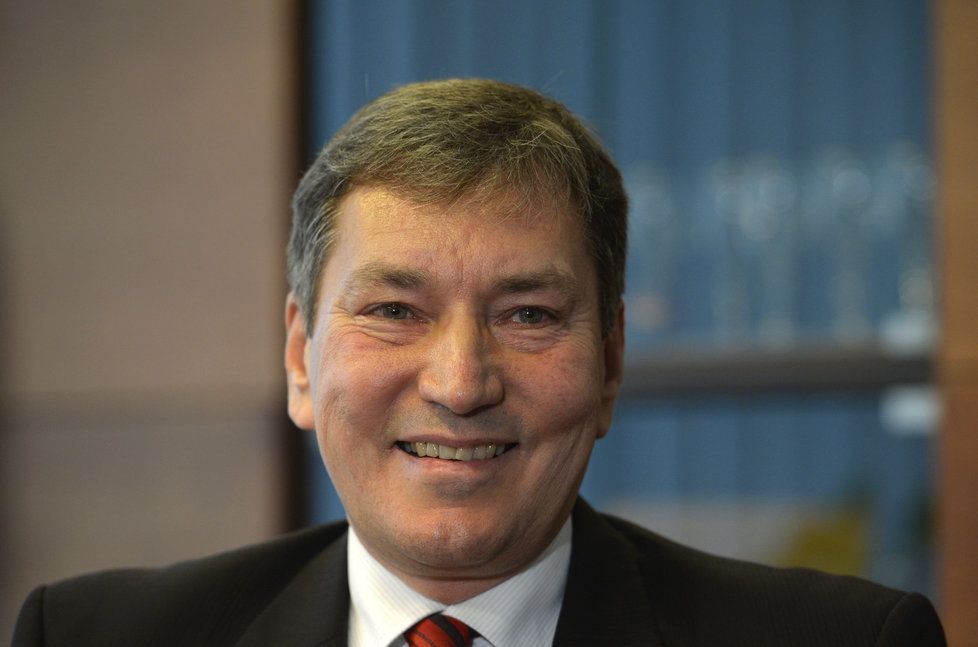Ministr průmyslu a obchodu Tomáš Hüner (za ANO)