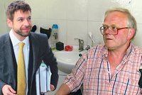 Na ministra Pelikána střílel invalida Alojz: Z domova seniorů ho vyhodili na ulici