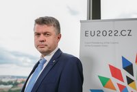 Rusové v Evropě jsou rizikem: Estonský ministr řekl Blesku, proč je pro radikální omezení víz Rusům