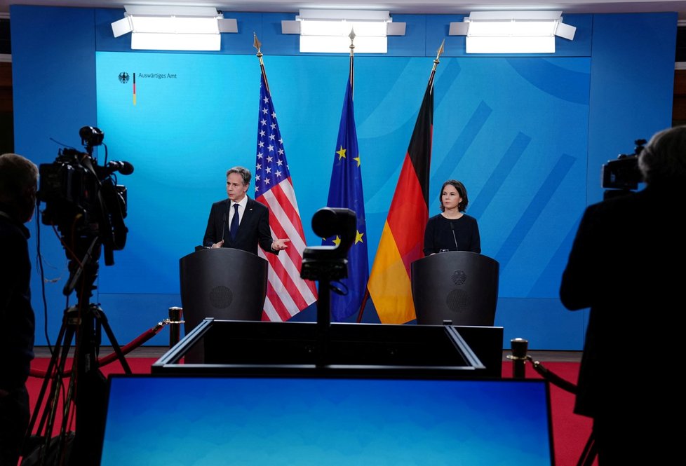 Ministři zahraničí USA a Německa, Antony Blinken a Annalena Baerbocková.