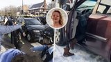 Šílené záběry z USA: Imigrační úředník zastřelil maminku