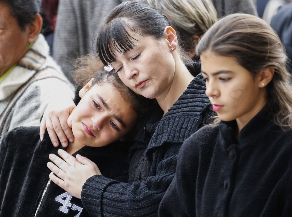 Minuta ticha za oběti pařížského teroru: Nedaleko klubu Bataclan, kde zemřelo nejvíce lidí.
