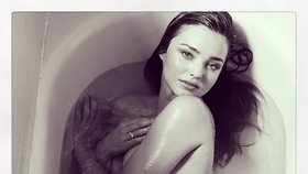 Nahoře bez se ukázala i bývalka Orlanda Bloom Miranda Kerr.