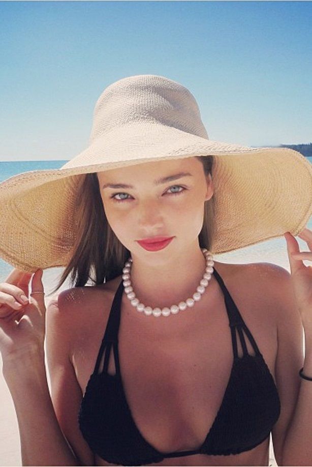 Miranda Kerr má co nabídnout.