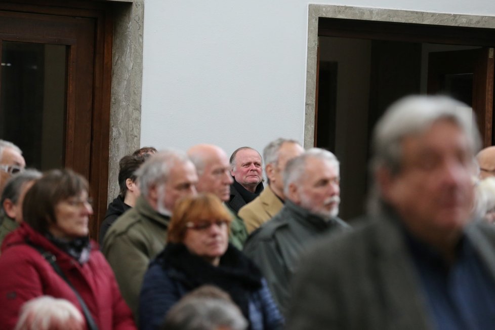 Pohřeb muzikanta a zakladatele Zelenáčů Mirka Hoffmana