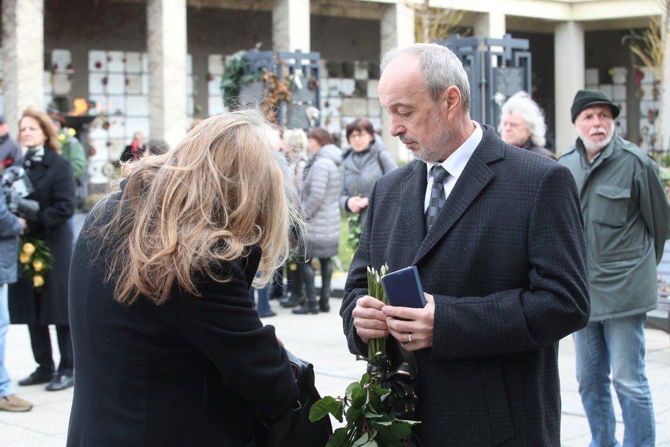 Pohřeb muzikanta a zakladatele Zelenáčů Mirka Hoffmana