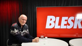 Mirek Topolánek ve studiu Blesku