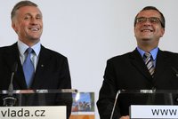 Topolánek zavrhl ODS: Jeho firma poslala půl milionu na konto TOP 09
