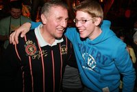 Teenager Tomáš Topolánek: Táto, kup nám mercedes!