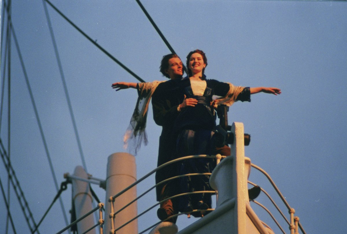 1997 Titanic (Leonardo DiCaprio a Kate Winslet)