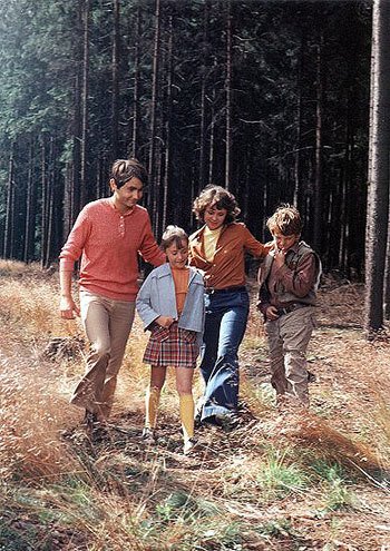 1977 - Jako Klárka v Tajemství proutěného košíku.