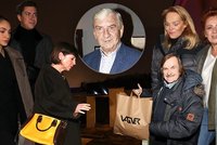 Miroslav Donutil slavil 75: Doupě plné hvězd! Přišla i Bartošková