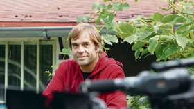 Miroslav Etzler se před kamerou představí jako kriminalista Honza Mašek