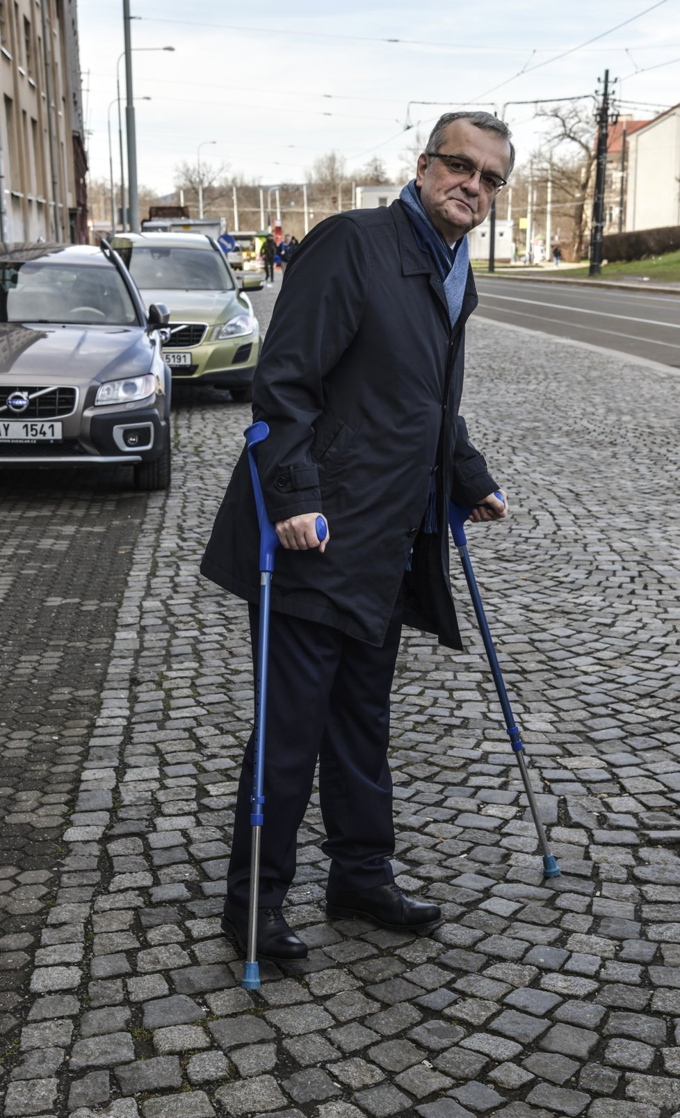 Miroslav Kalousek (TOP 09) se nebojí pátku třináctého ani černé kočky.